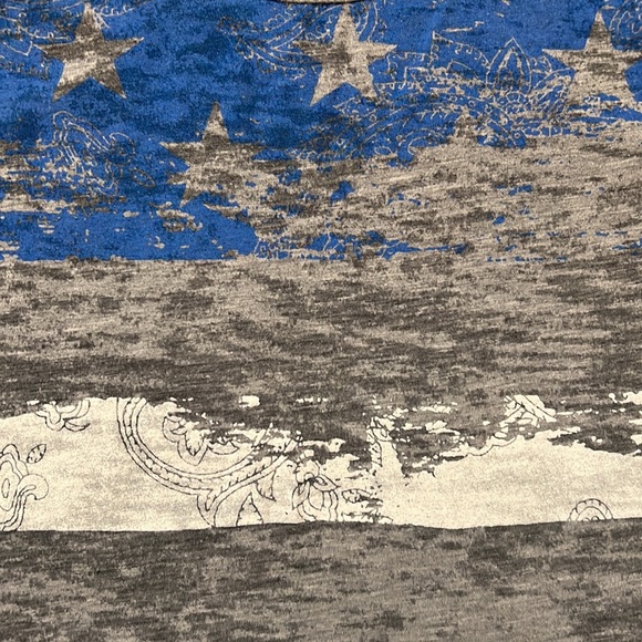 Charming Charlie Blue/white/gray stars & stripes razorback tank Sz S - Picture 2 of 4